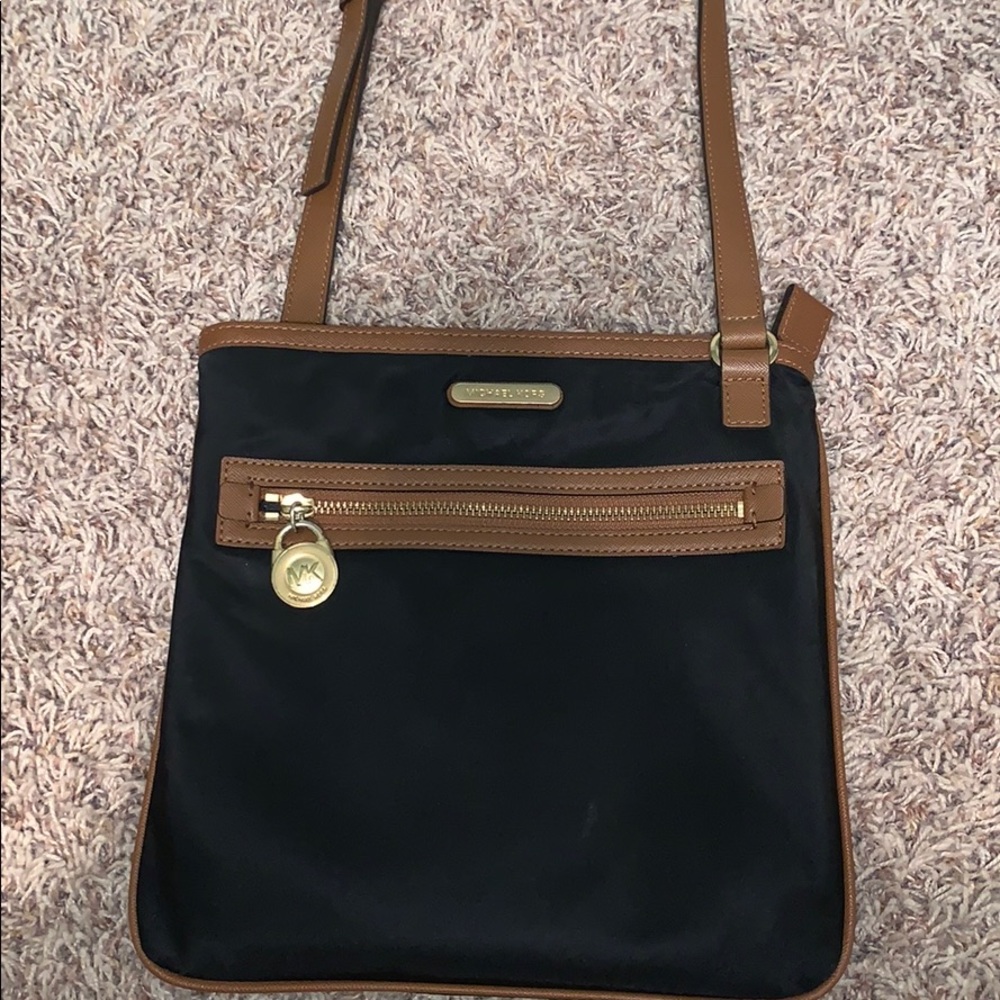 Michael Kors Crossbody purse